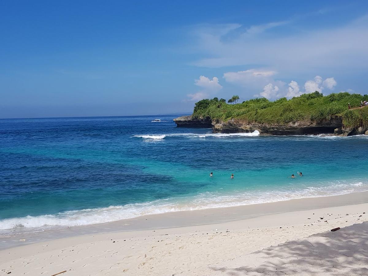 Radiance Sunset Villas Lembongan Exterior photo