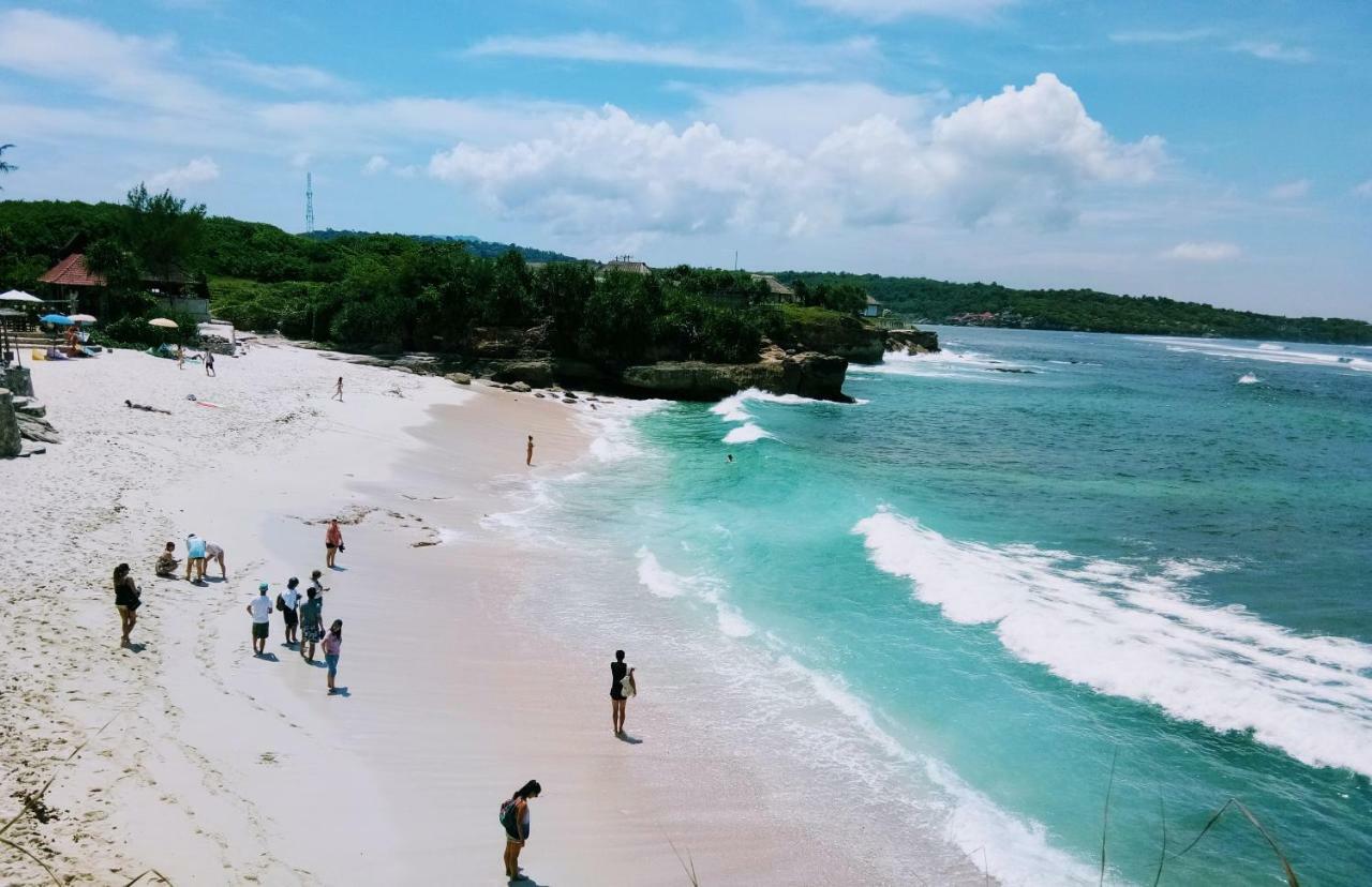 Radiance Sunset Villas Lembongan Exterior photo